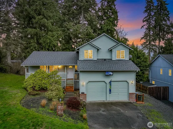 7101 97th St Ct E, Puyallup, WA 98373
