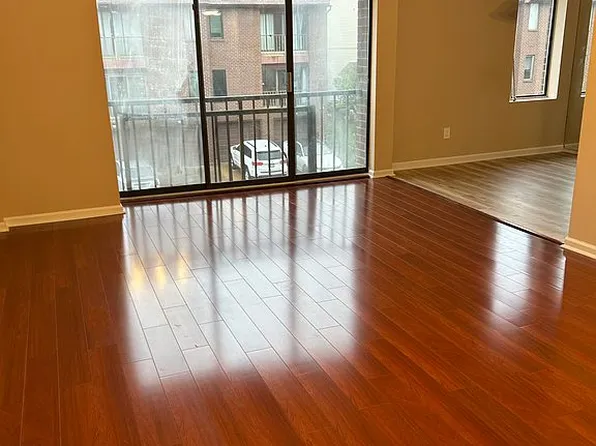 9551 James St APT B, Phila, PA 19114