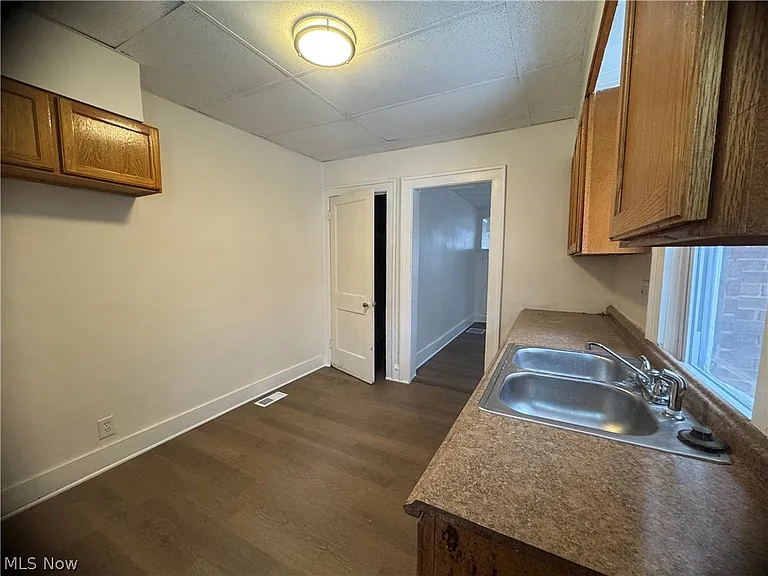 3242 Sycamore Rd #LEFT SIDE — Photo 9