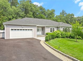 116 Lord Kitchener Rd, New Rochelle, NY 10804