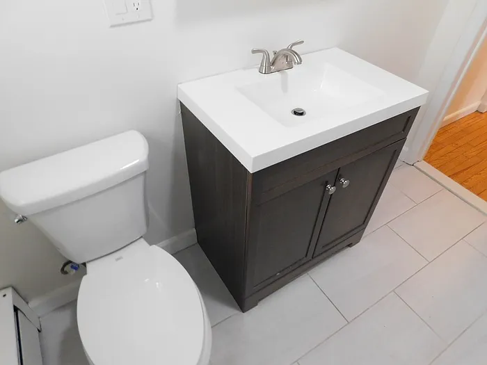 21 W 14th St #2 — Photo 15