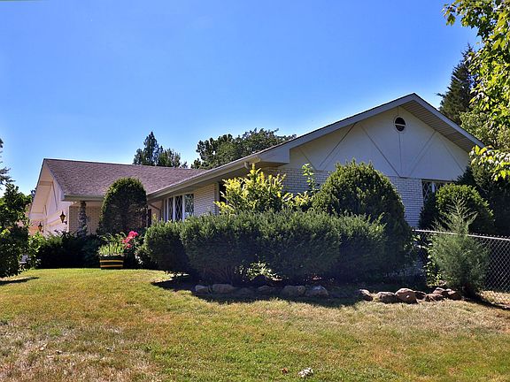 3rd image of 15200 Orlan Brook Dr