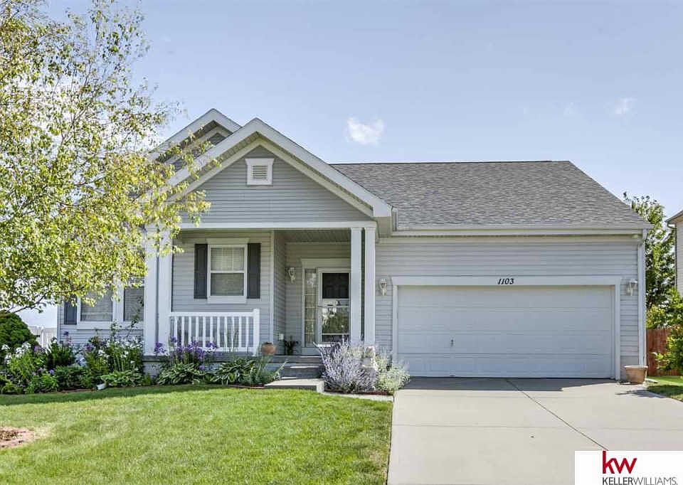 1st image of 1103 Stony Point Dr