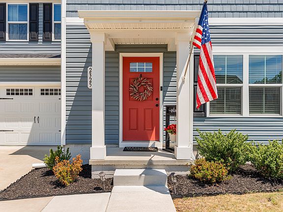 3rd image of 2325 Burnwick Grv