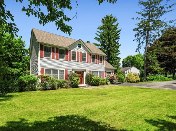 32 Langeland Drive, Mount Kisco, NY 10549