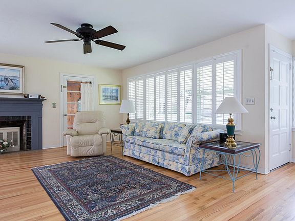 5th image of 1740 21st St
