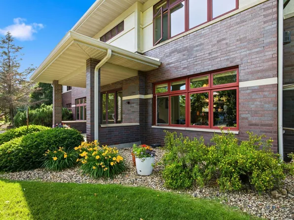 6802 Raymond Rd APT 108, Madison, WI 53719