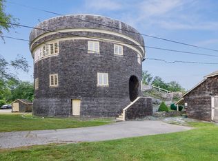 104 Racquet Rd FLOOR 1, Jamestown, RI 02835