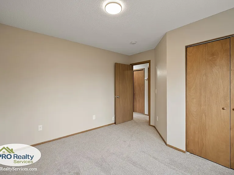 23345 Yucca St NW — Photo 11