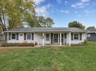 5152 Burdett Dr, Columbus, OH 43232