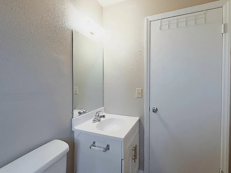 Virginia Terrace — Photo 12