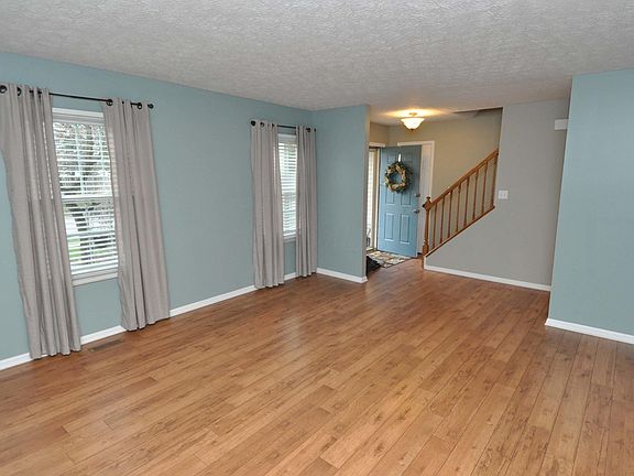 5th image of 3527 Marshrun Dr