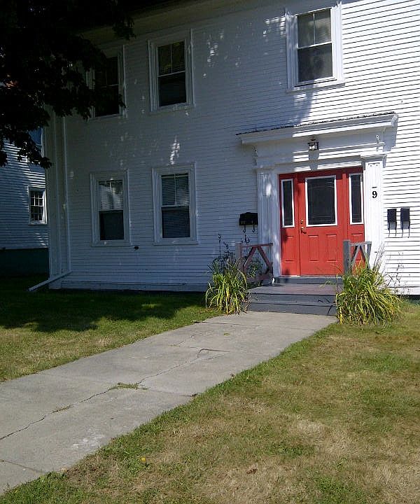 1st image of 9 Washington St APT 2