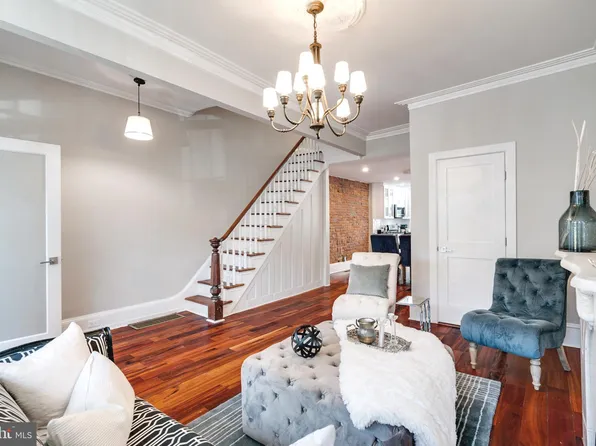 863 N 27th St, Philadelphia, PA 19130