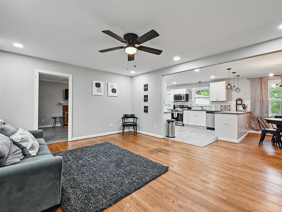 524 Deter Rd