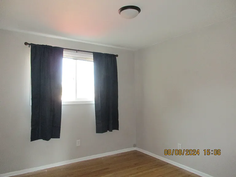 2238 Prospect Ave — Photo 6