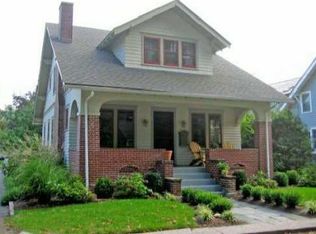 8 Vincent Pl, Norwalk, CT 06853