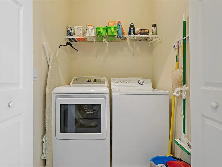 7015 River Hammock Dr #405 — Photo 31