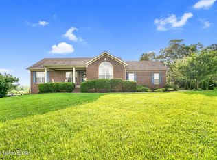 18 Kristen Dr, Fisherville, KY 40023