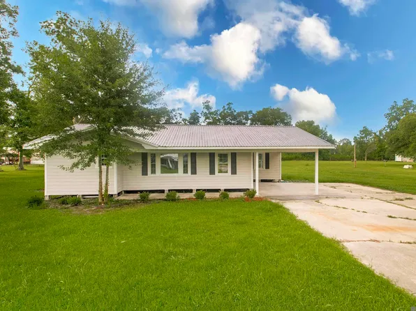 1068 Albert Calais Breaux, Batchelor, LA 70715