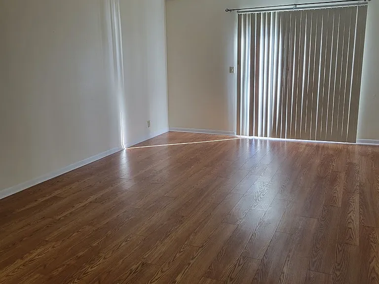 74 Lakeshore Ct #81-1 — Photo 8