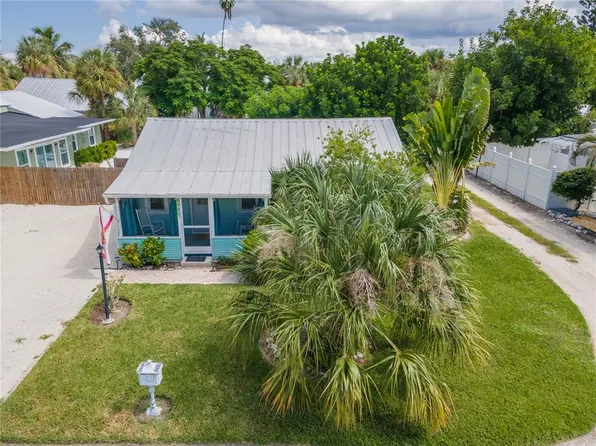 6980 Poinsetta Ave, Longboat Key, FL 34228