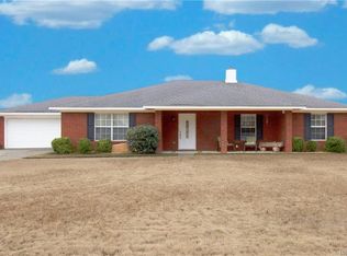 4 Stratford Ln, Enterprise, AL 36330