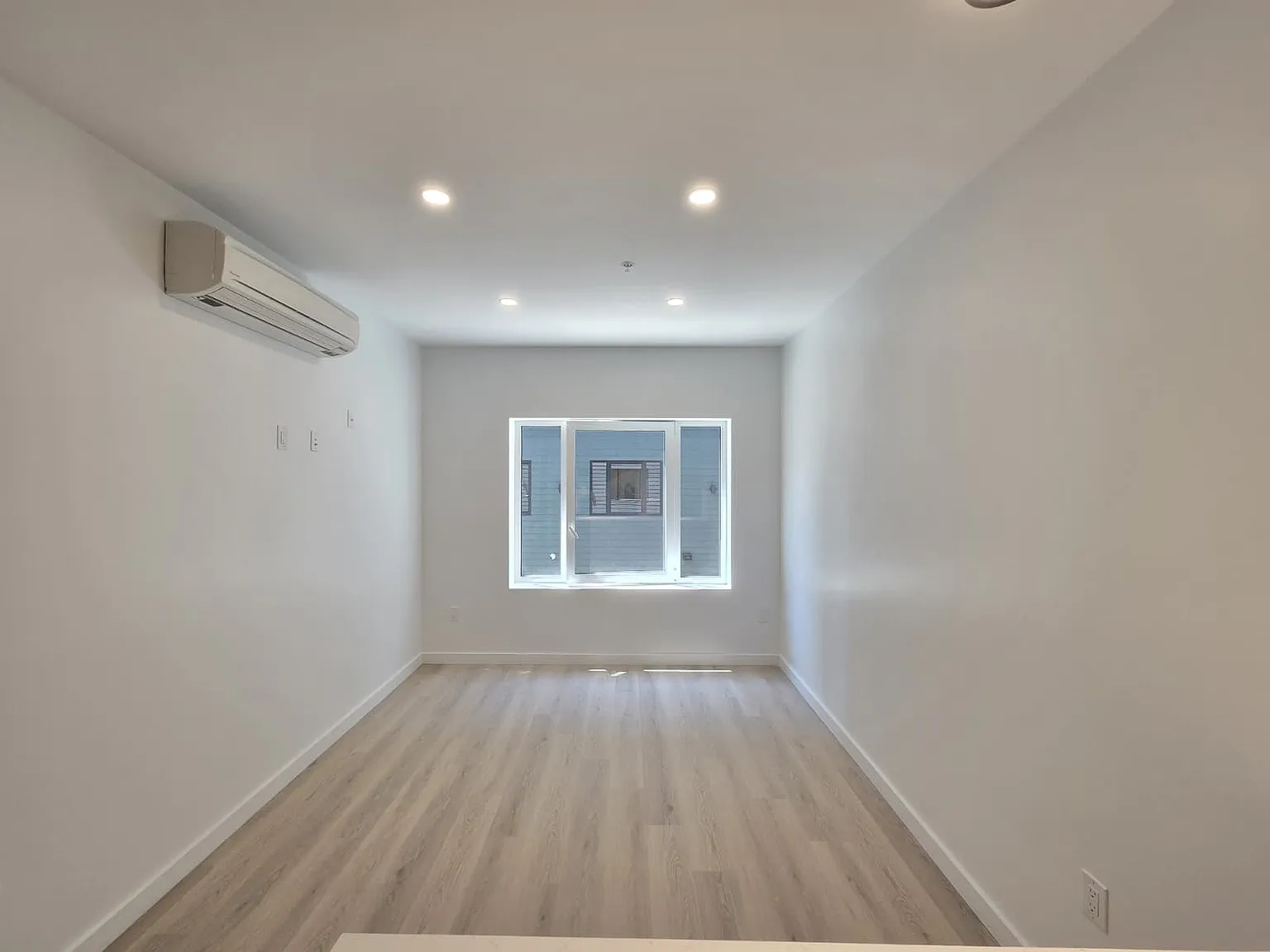 1 bed, 626 sqft, $2,300 — Photo 4