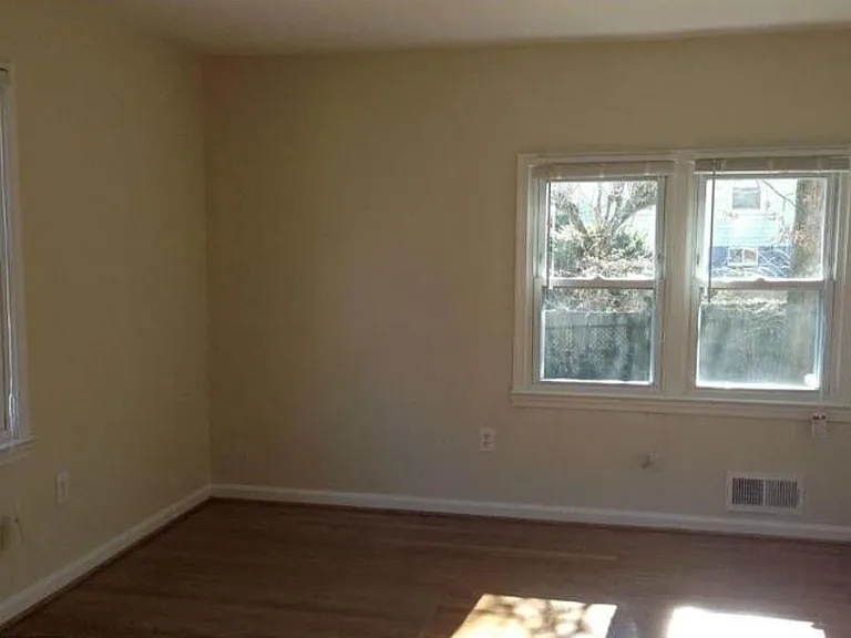 5021 Geronimo St — Photo 6