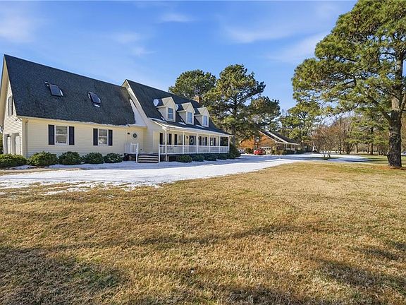 3rd image of 1653 Nanneys Creek Rd