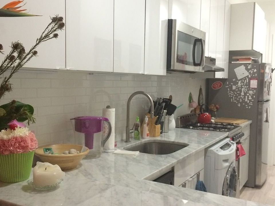 1st image of 319 Menahan St #2F