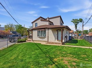 301 Norwood Ave, Laurence Harbor, NJ 08879