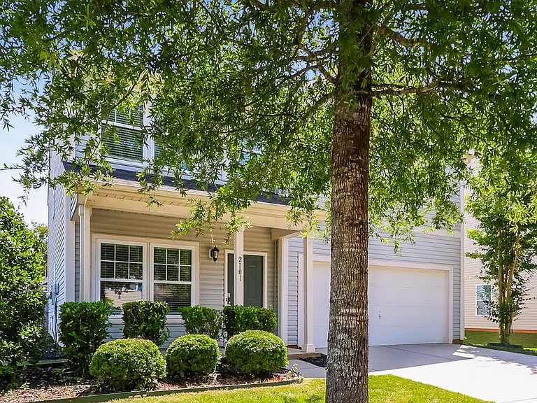 2101 Lake Vista Dr — Photo 4