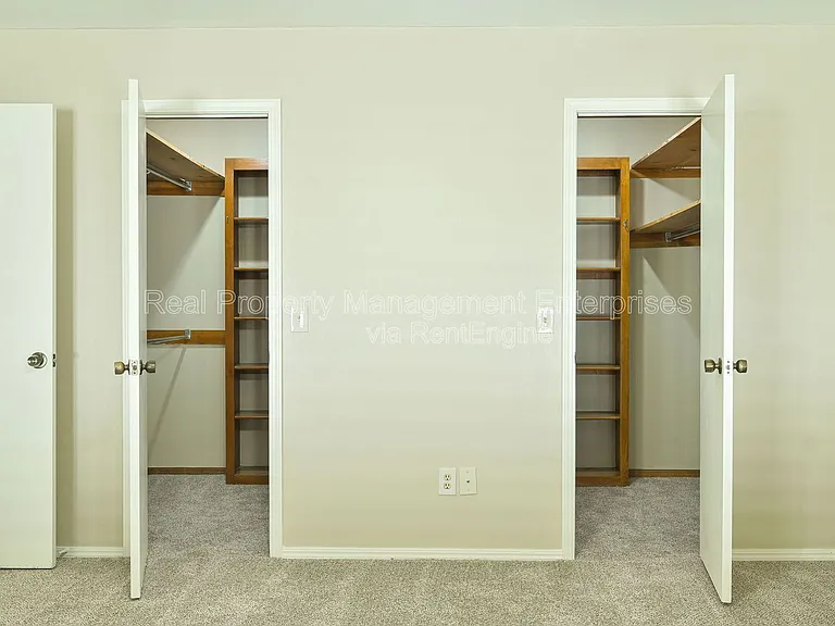 7016 Stonycreek Dr — Photo 13