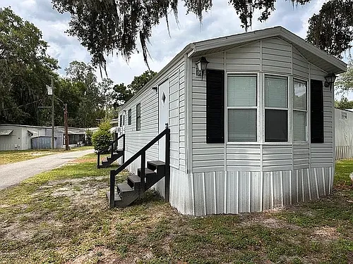 Floor plan Affordable 1-Bed Mobile Home AS IS