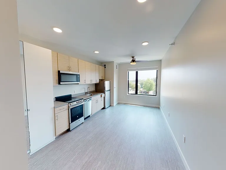 Canary Lofts — Photo 45