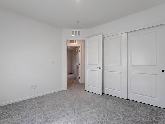4th image of 9938 Ullom Dr