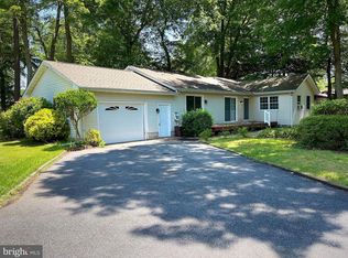 20 N Primrose Ln, Ocean View, DE 19970