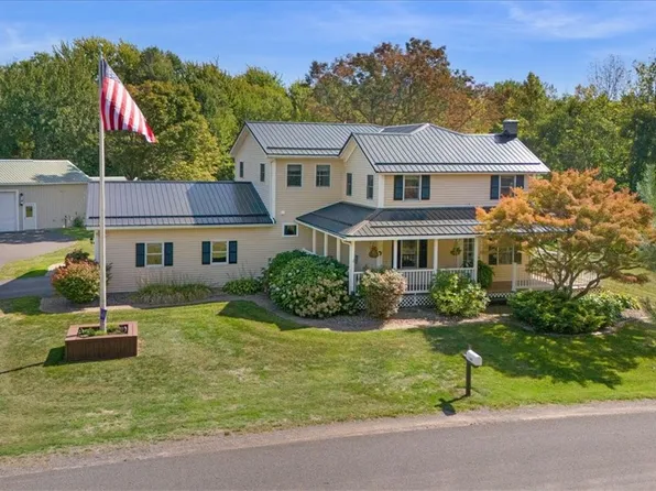 7480 Redman Rd, Williamson, NY 14589