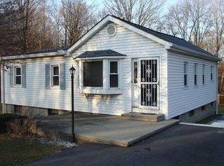 82 Red Mill Rd, Cortlandt Manor, NY 10567