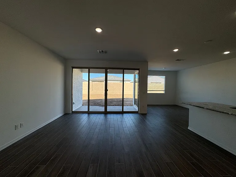7606 W Smoketree Dr — Photo 11