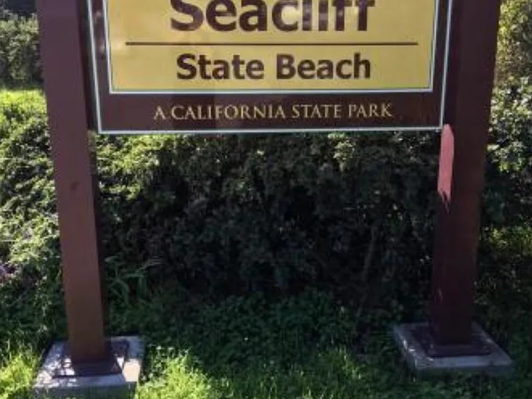 236 Santa Cruz Ave #E — Photo 4