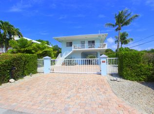 26 Bahama Ave, Key Largo, FL 33037