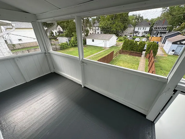 E Maynard Ave 114-116 MLR (LH2) — Photo 13