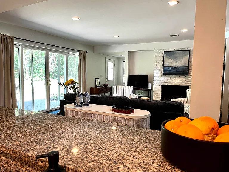 66 Woodland Rd — Photo 11