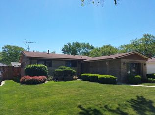 15261 Lawndale Ave, Midlothian, IL 60445