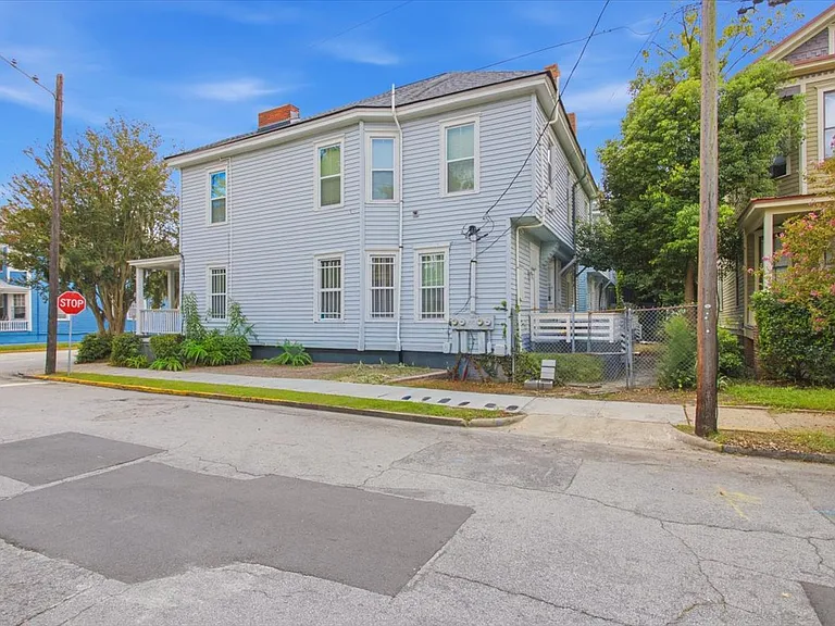 2301 Abercorn St #A — Photo 12