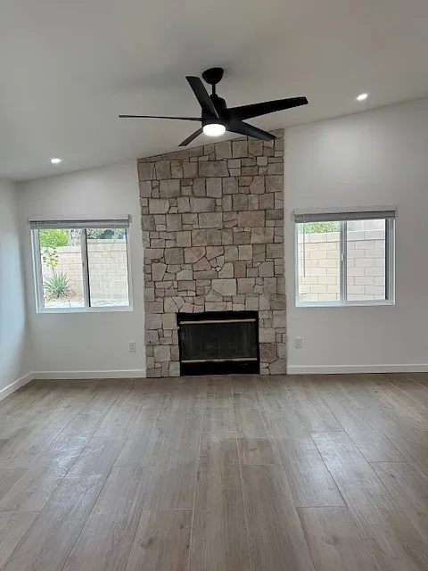 4 bed, 1478 sqft, $2,995 — Photo 3