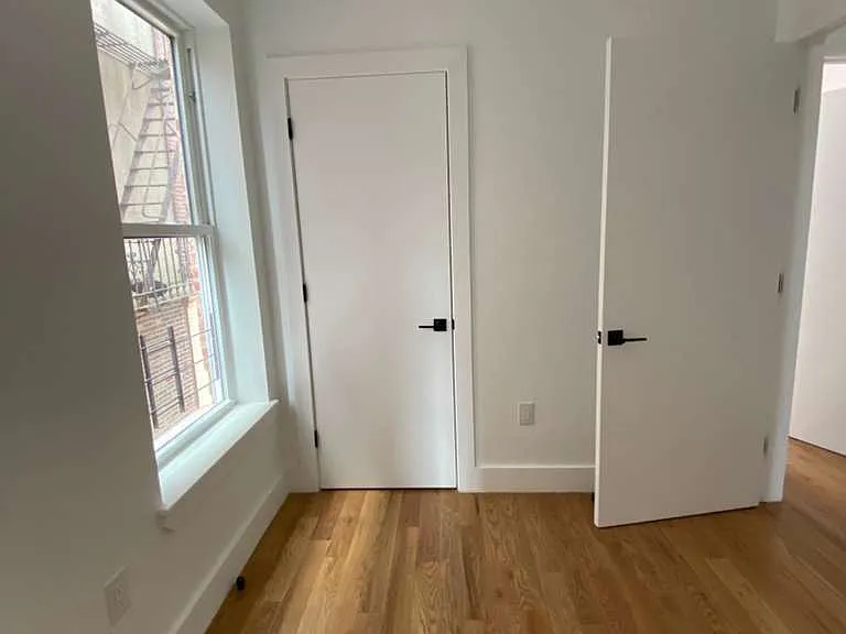 286 Hawthorne Ave #2 — Photo 10