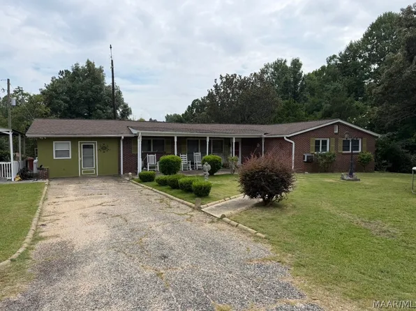 4980 Longview Rd, Elmore, AL 36025